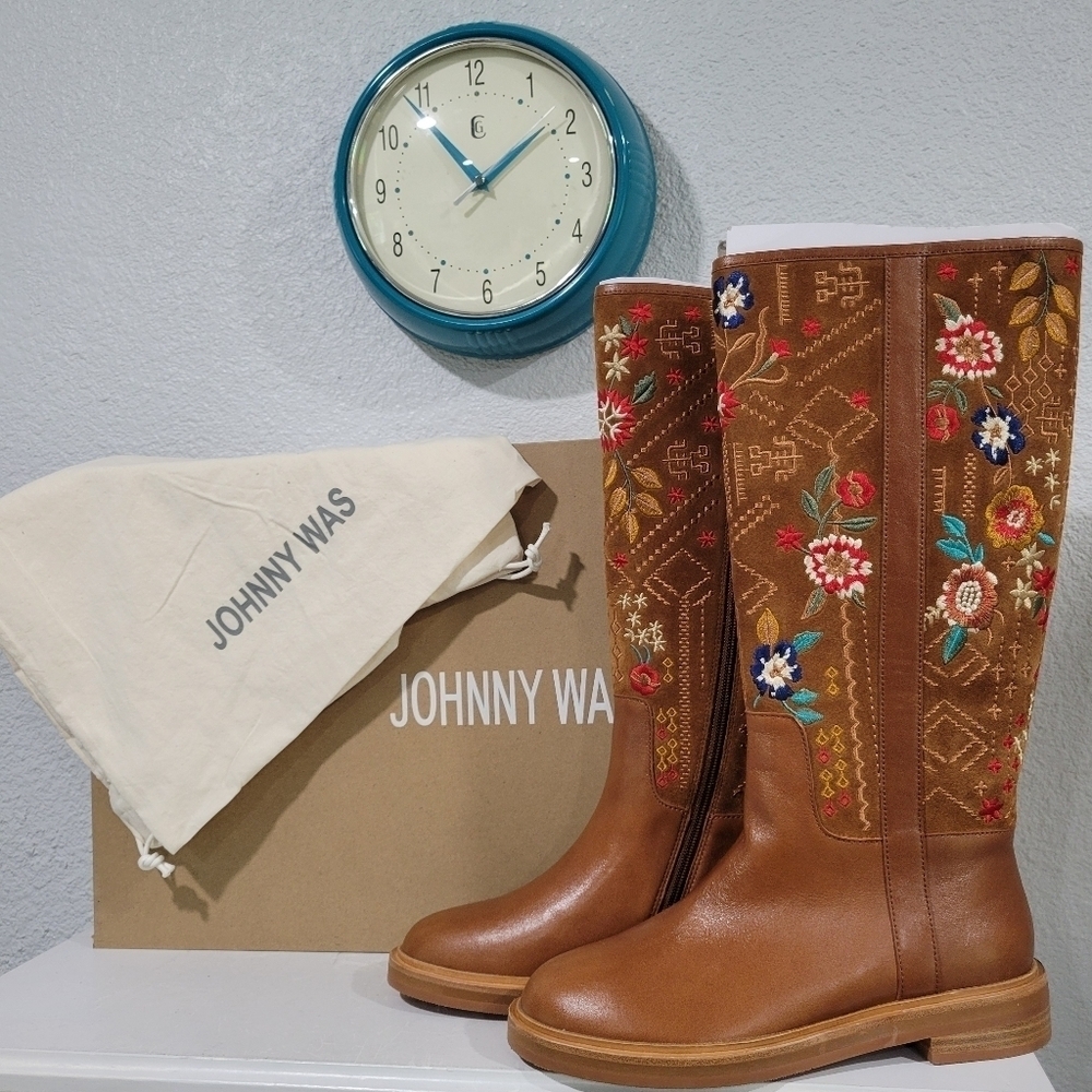 Johnny Was Olivia Tall Boot Embroidered Leather Size 7